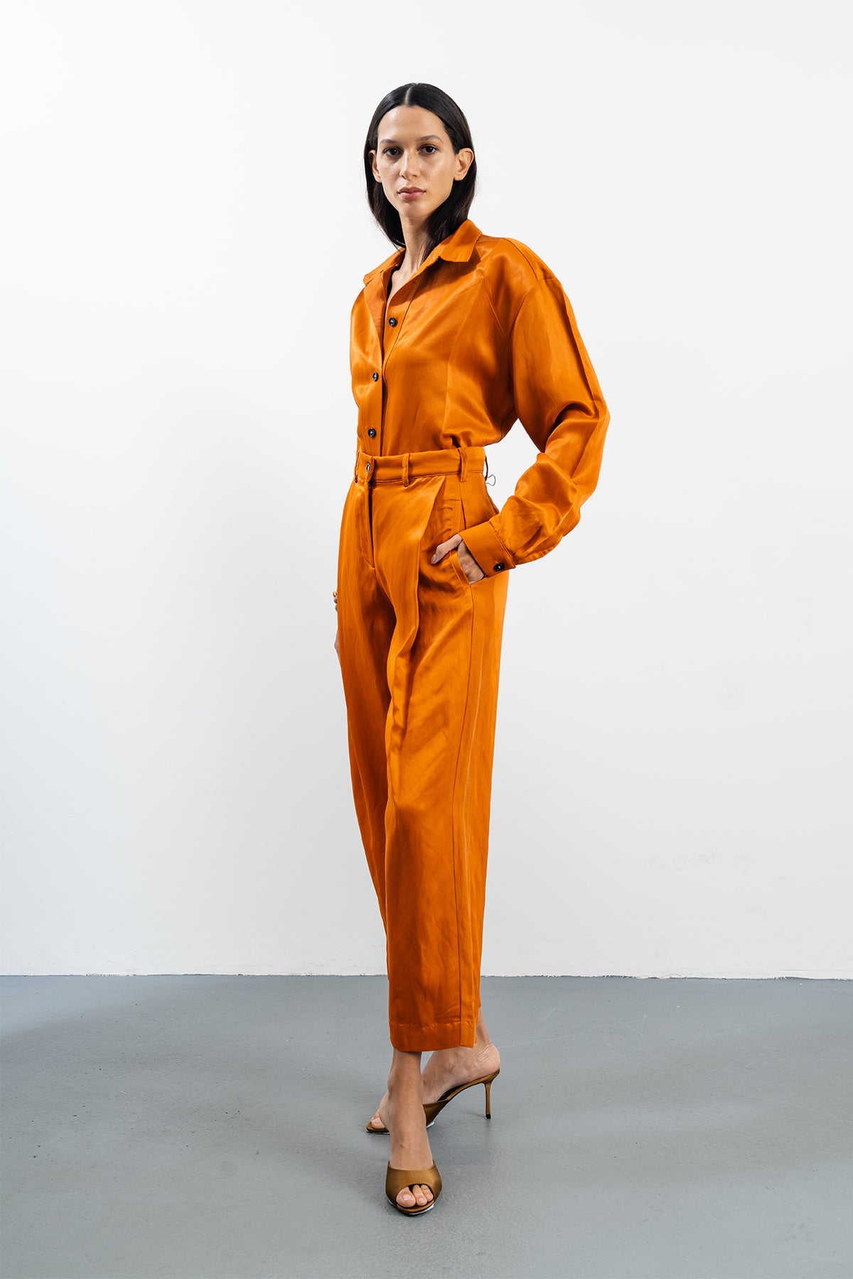 KHAKI PANTS - ORANGE