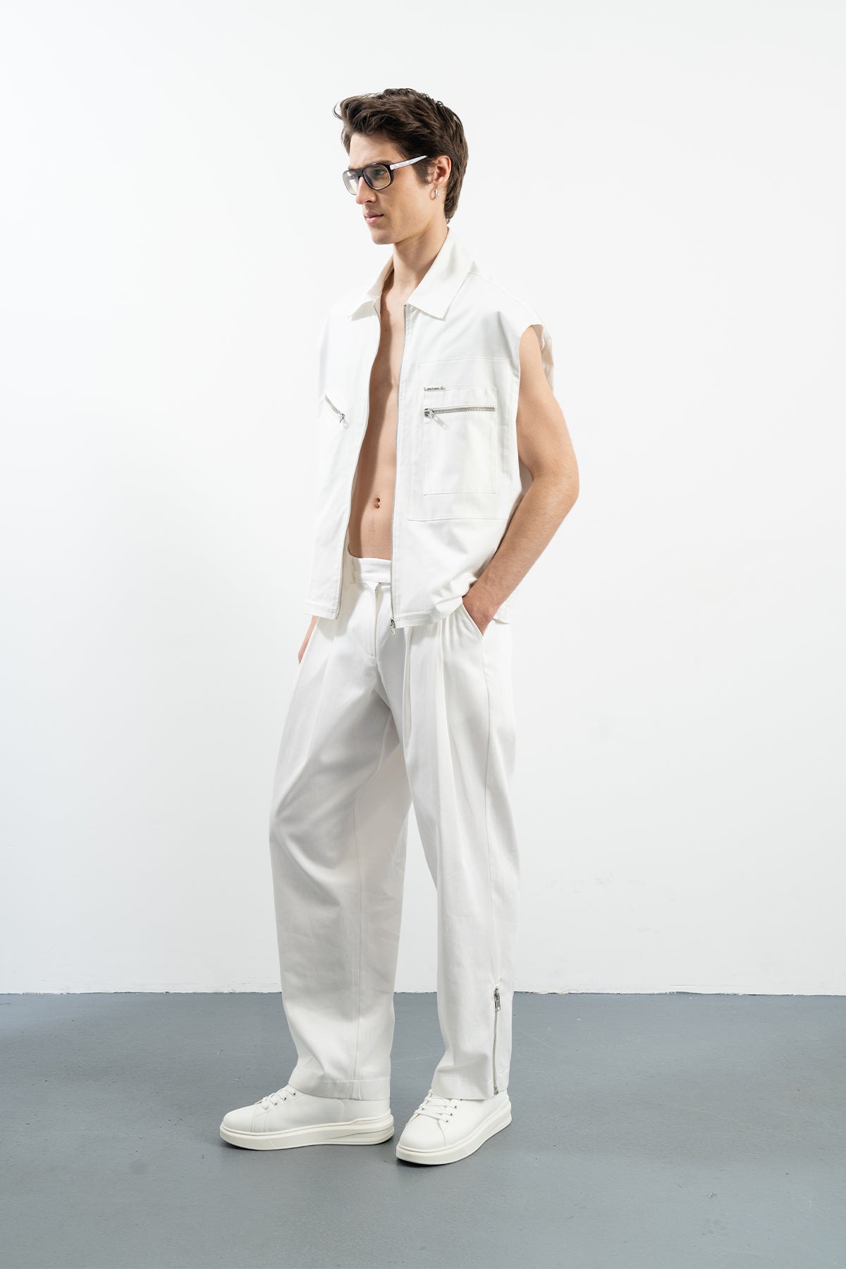 FLOW VEST - WHITE
