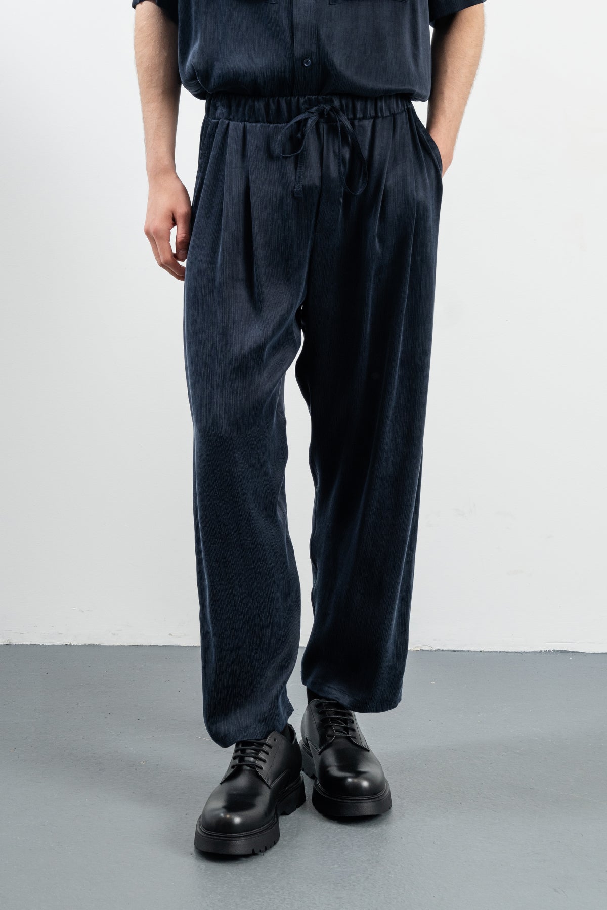 JOHANNA NAVY PANTS - NAVY