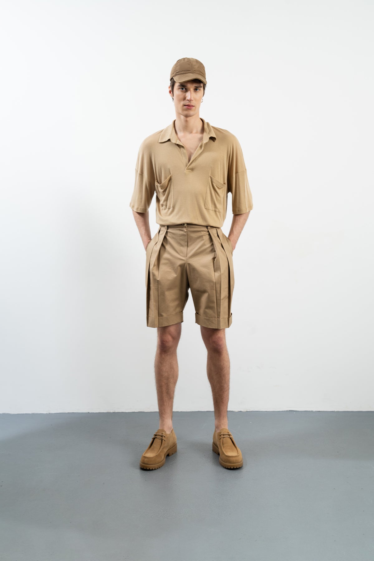 PAUL SHORTS - BEIGE