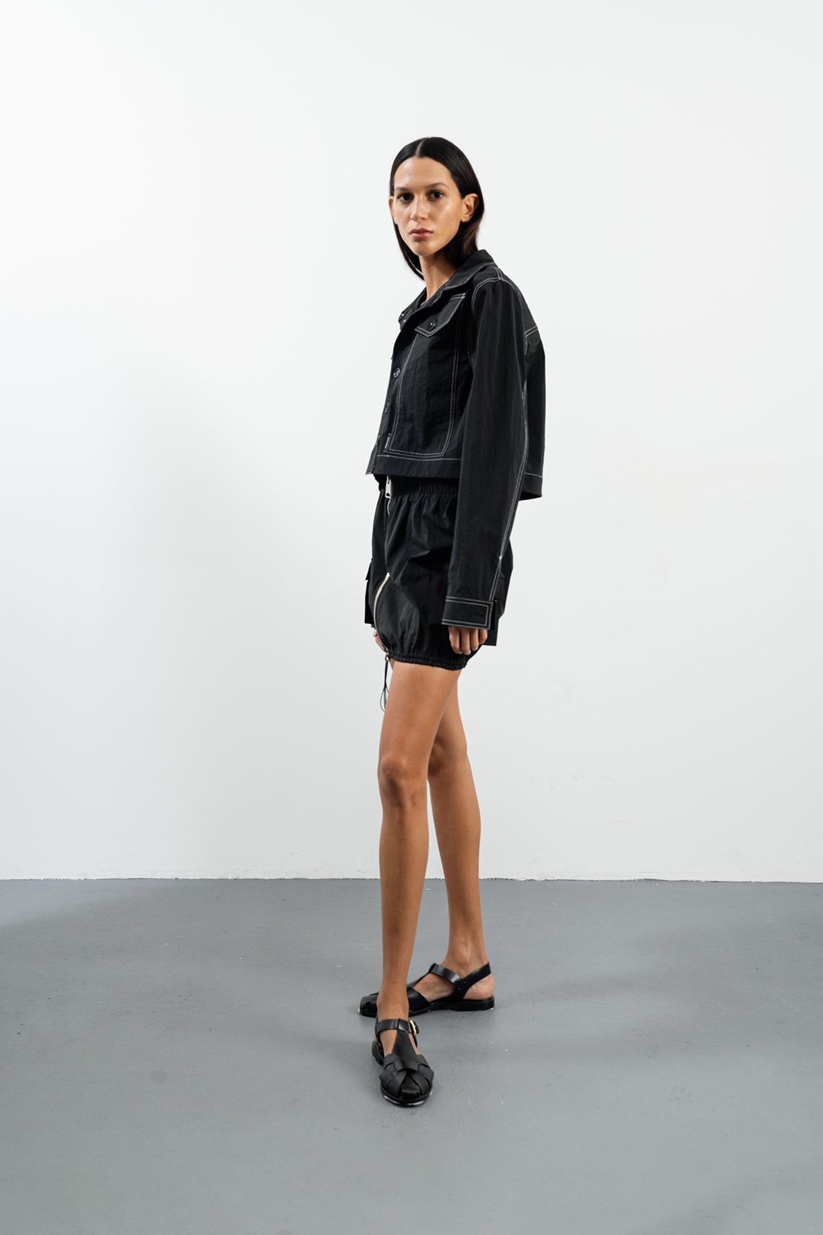 ZIYAD JACKET - BLACK