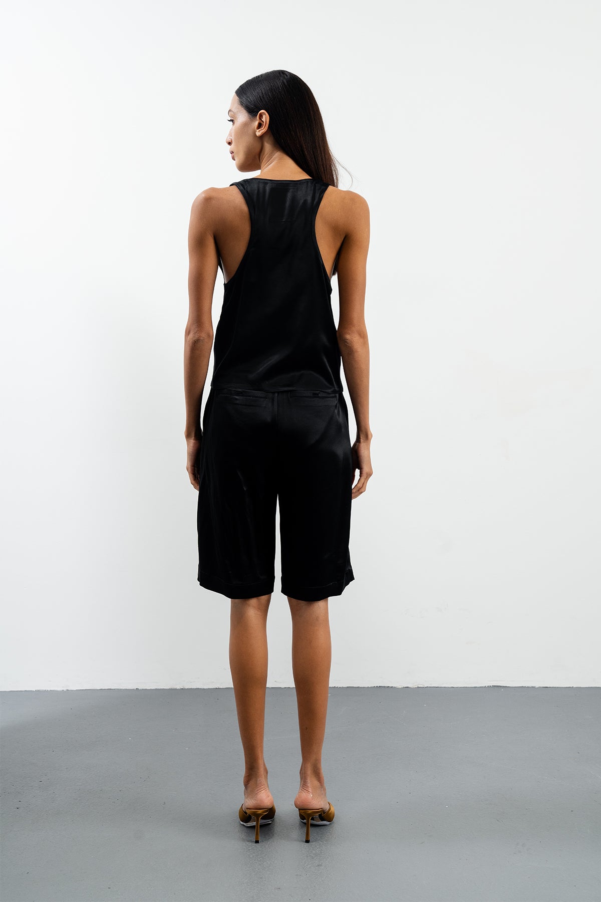 DARIN SHORTS - BLACK