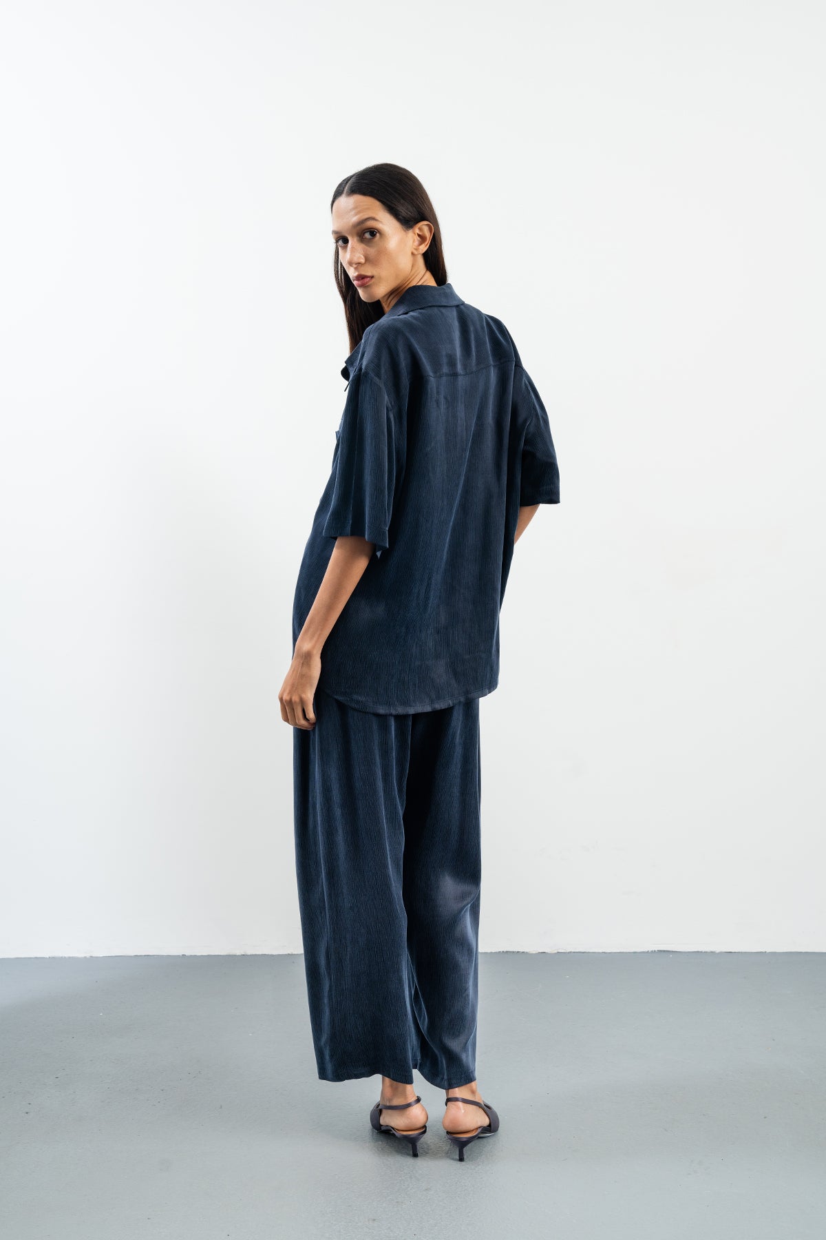 JOHAN NAVY SHIRT - NAVY BLUE