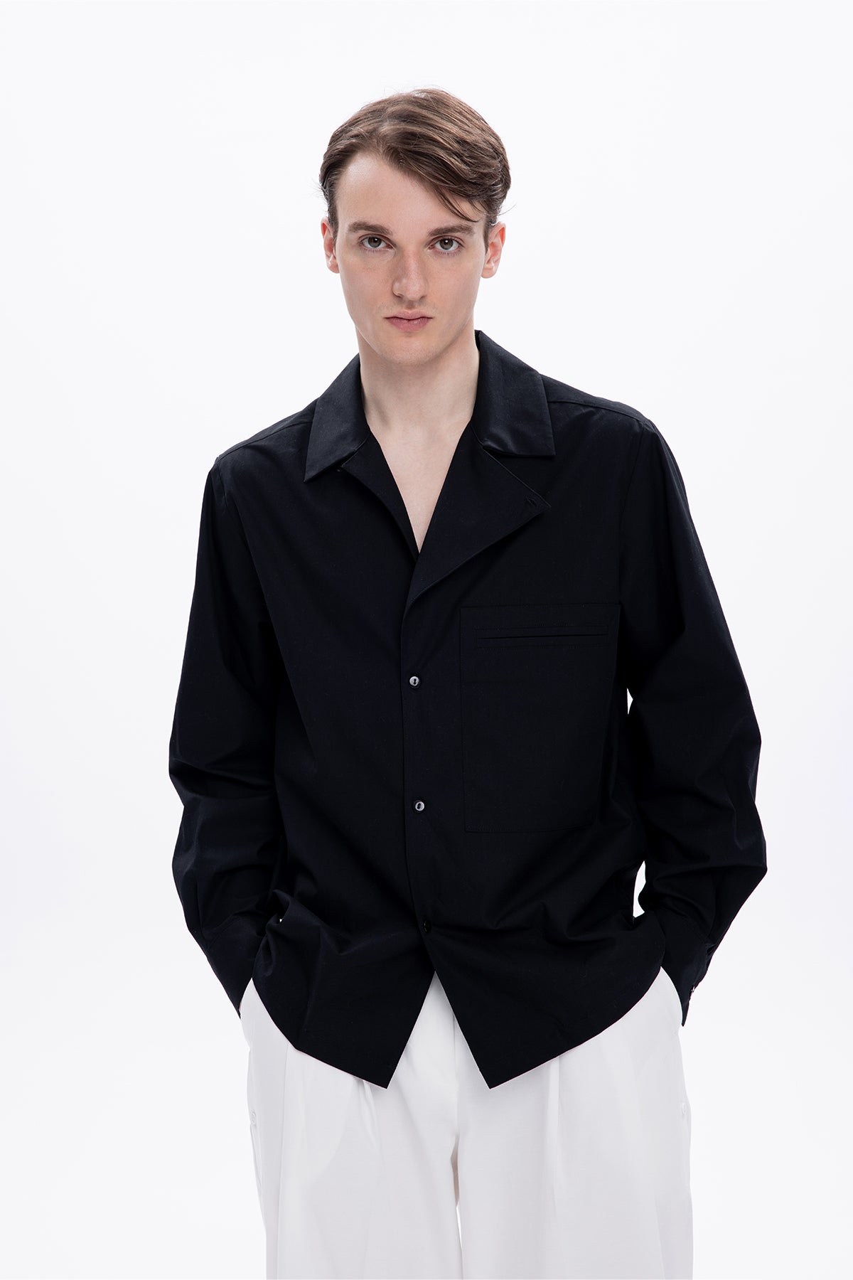 TATE SHIRT