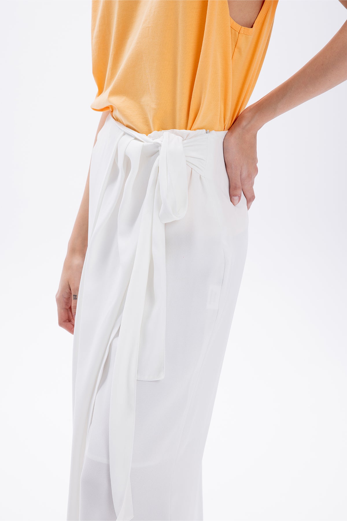 GUNCE WHITE SKIRT