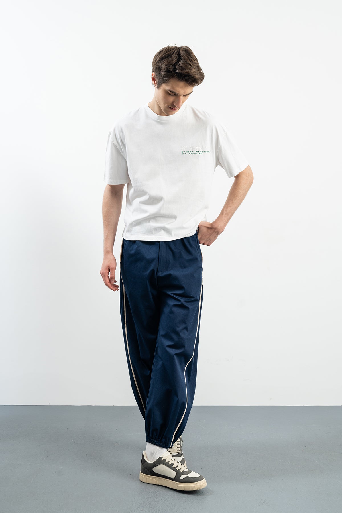 LIVET WHITE T-SHIRT - WHITE