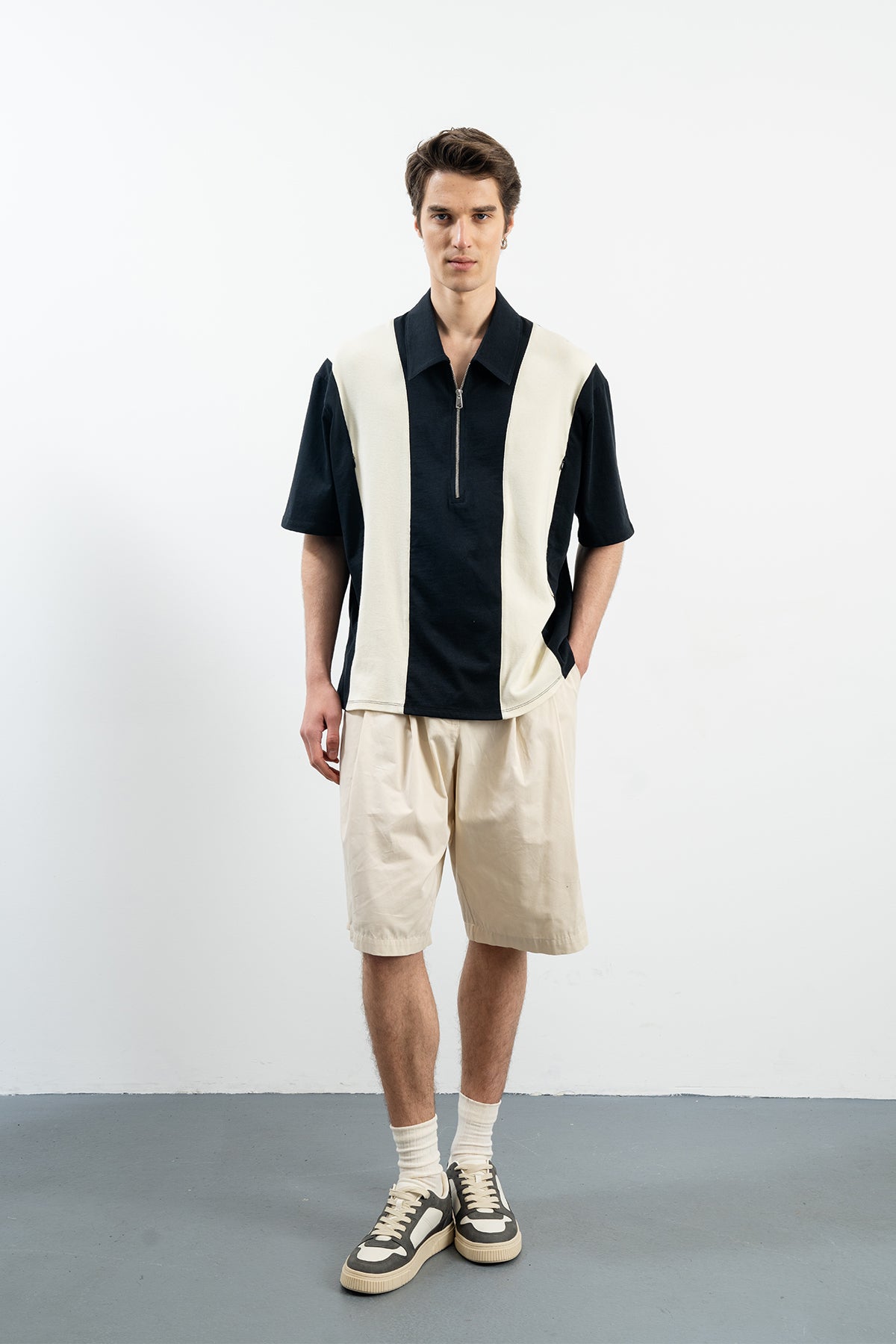 DIMI T-SHIRT - BLACK / WHITE