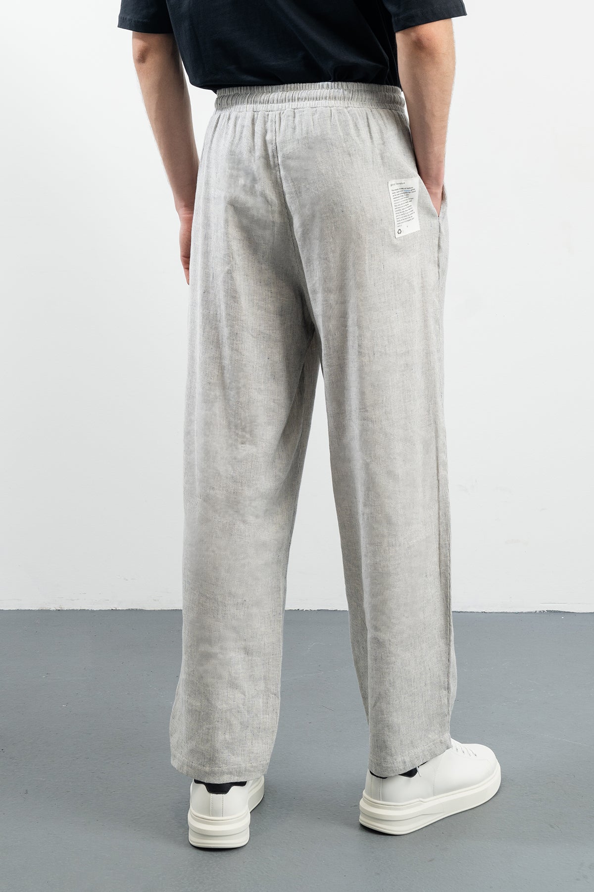 BREATHER PANTS - NAVY / WHITE