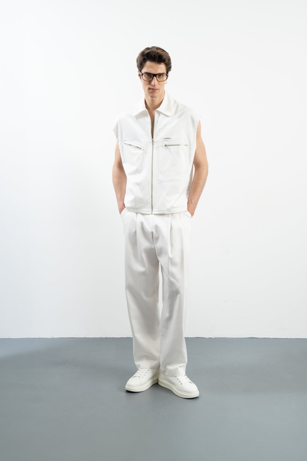 FLOW VEST - WHITE