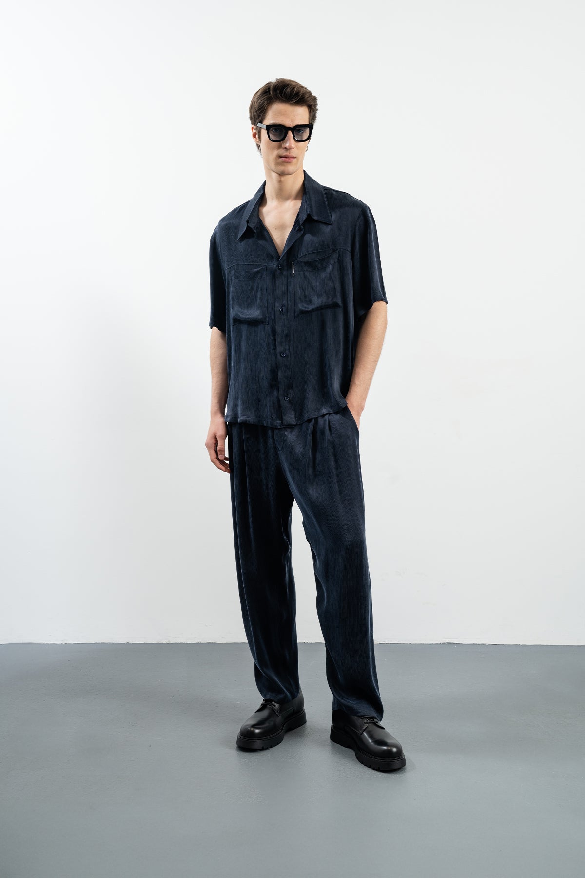JOHAN NAVY SHIRT - NAVY