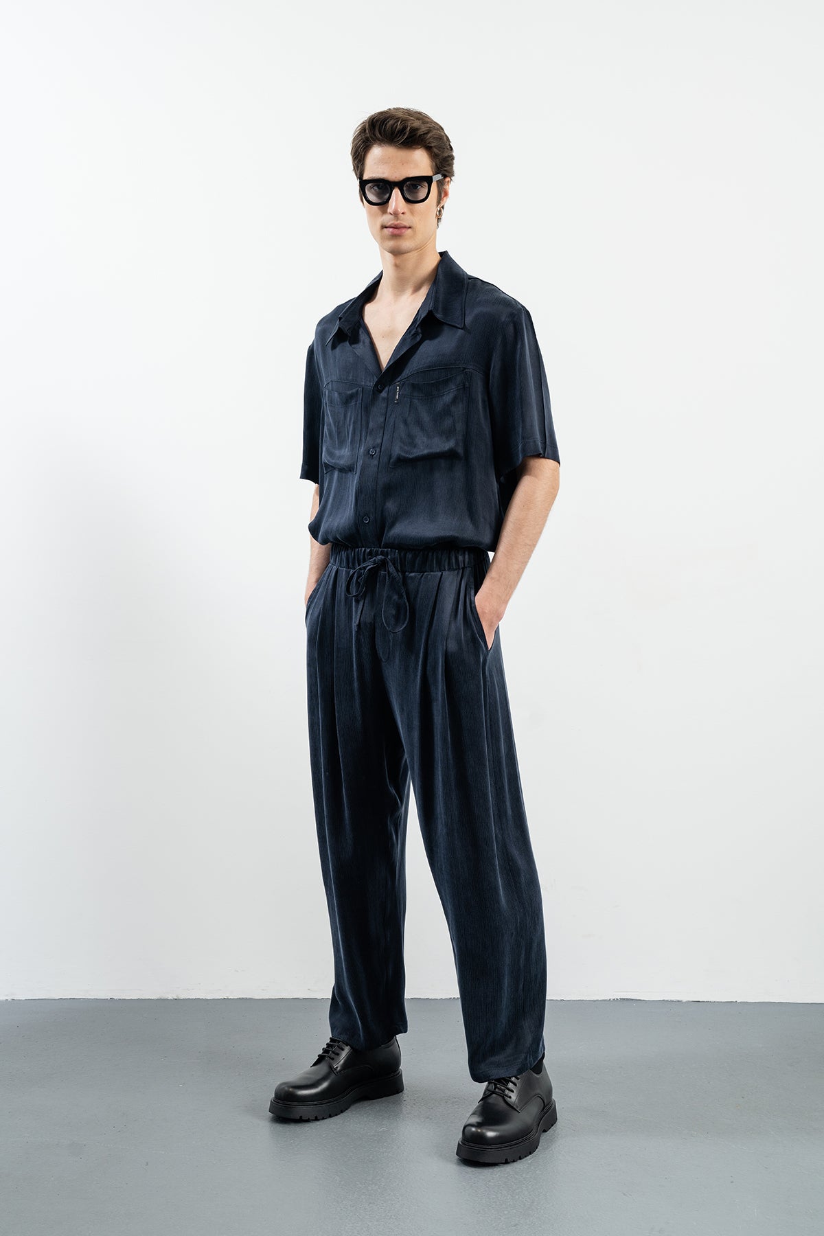 JOHANNA NAVY PANTS - NAVY