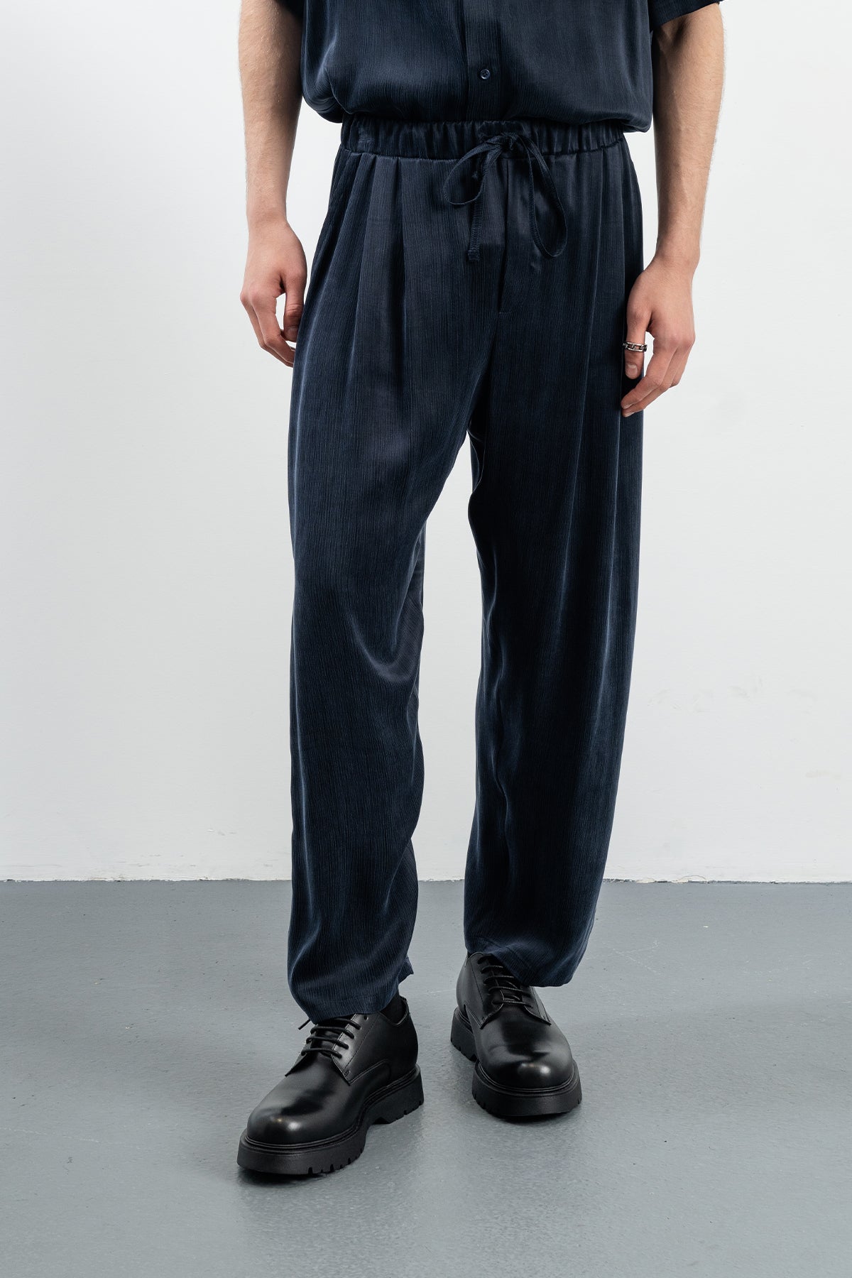 JOHANNA NAVY PANTS - NAVY