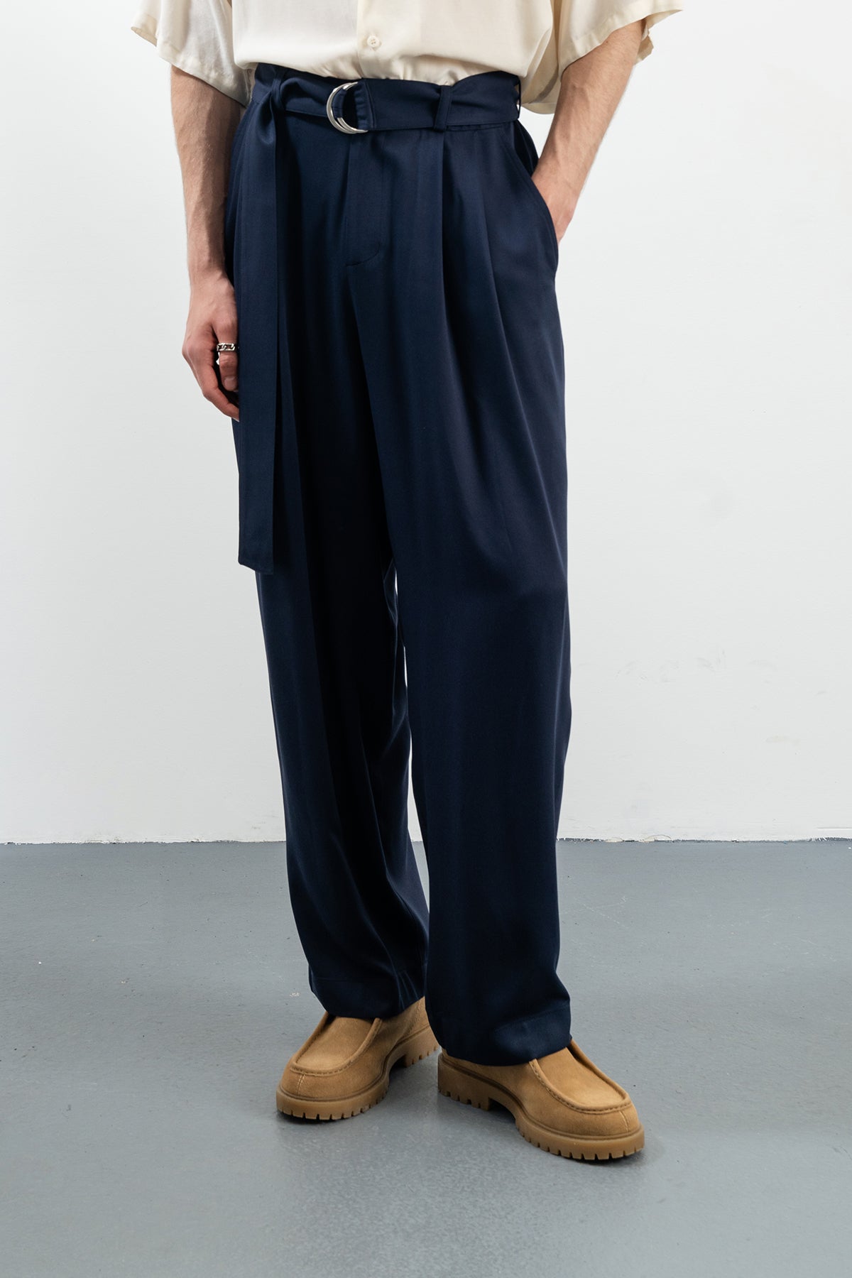 MARKUS NAVY PANTS - NAVY