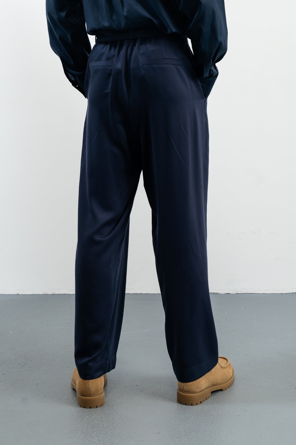 MARKUS NAVY PANTS - NAVY