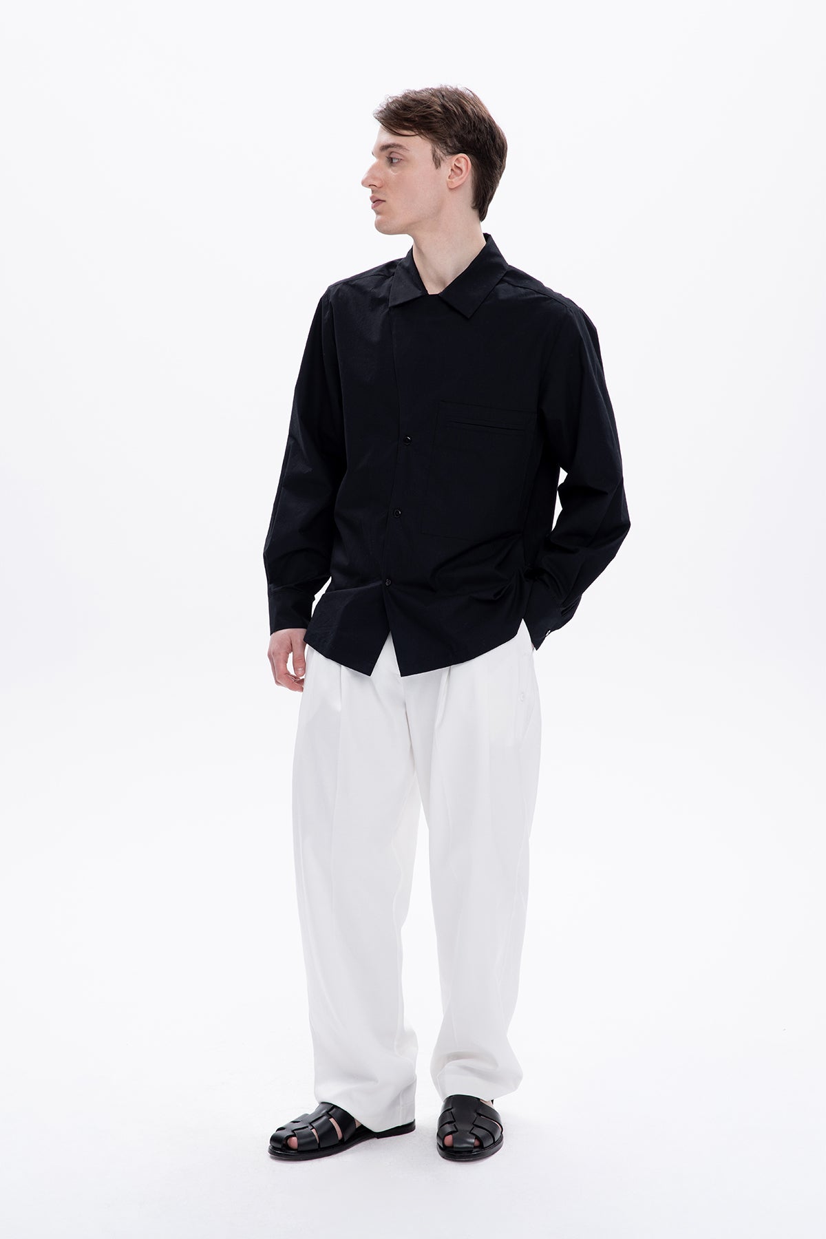 TATE SHIRT